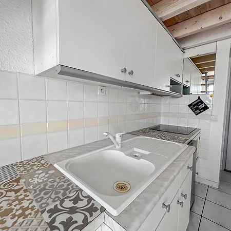 Sejour Bord De T3 Avec Piscine & Parking Le Barcarès