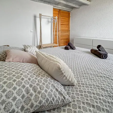 Sejour Bord De T3 Avec Piscine & Parking Apartment Le Barcares