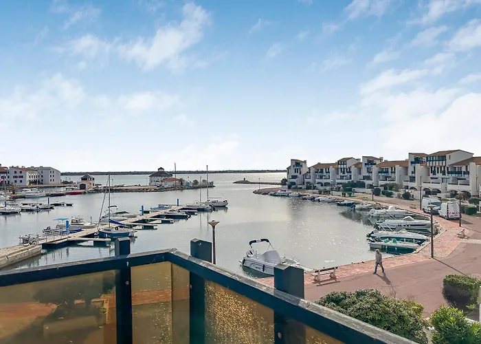 Sejour Bord De T3 Avec Piscine & Parking 公寓 *