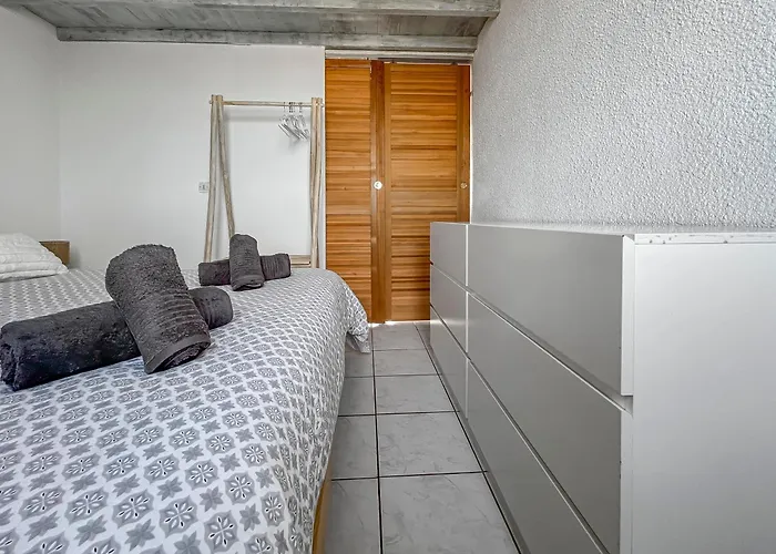 公寓 Sejour Bord De T3 Avec Piscine & Parking *