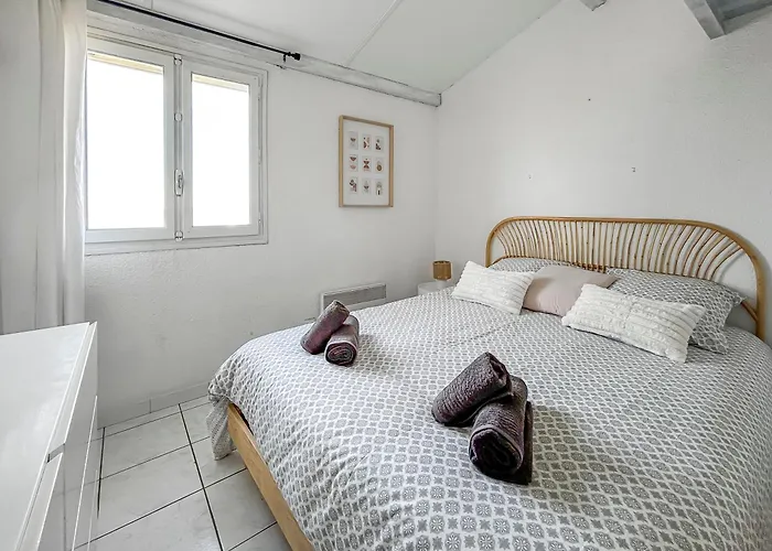 Sejour Bord De T3 Avec Piscine & Parking 公寓 *
